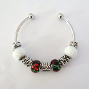 BAUBLE LULU Bangle bracelet w glass beads